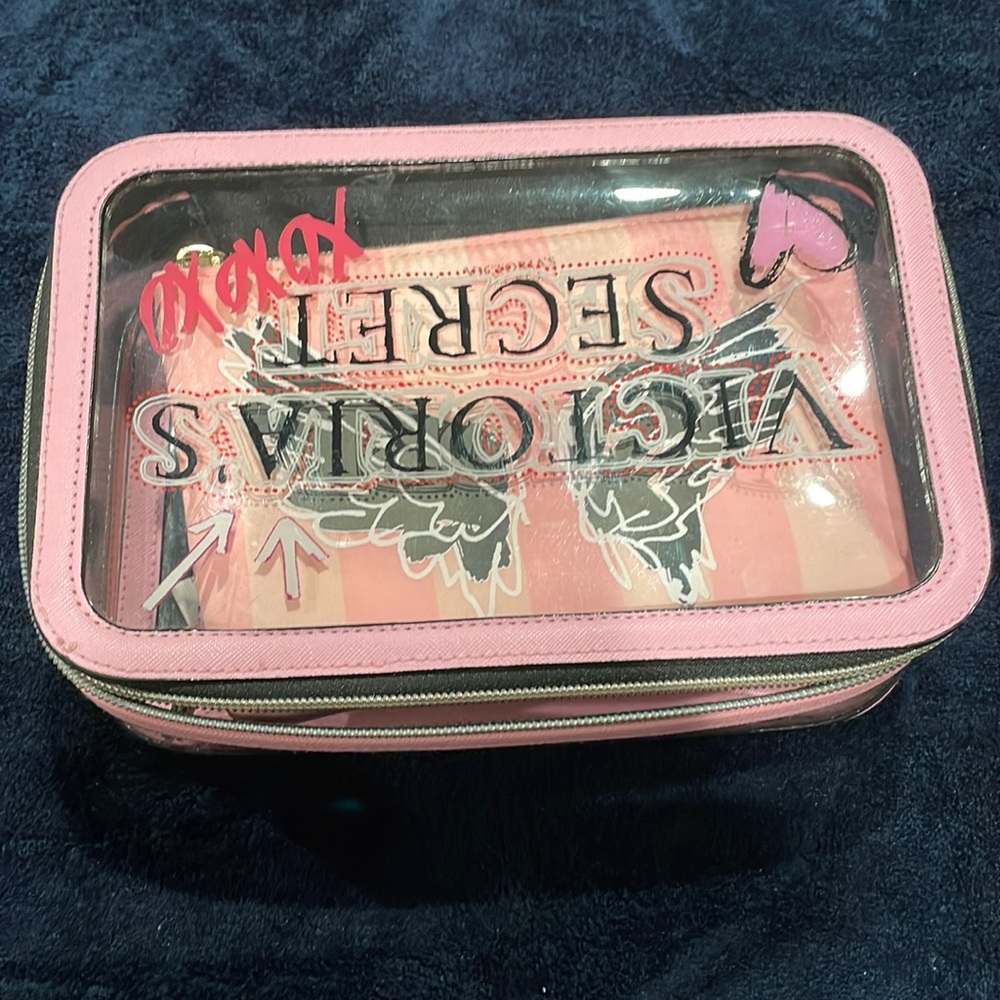 Make up pouch from Victoria secret 3pc!!